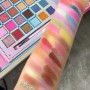 SOMBRA DE OJOS QUEEN MAKE UP 50 COLORES MEDIANA GRANDE